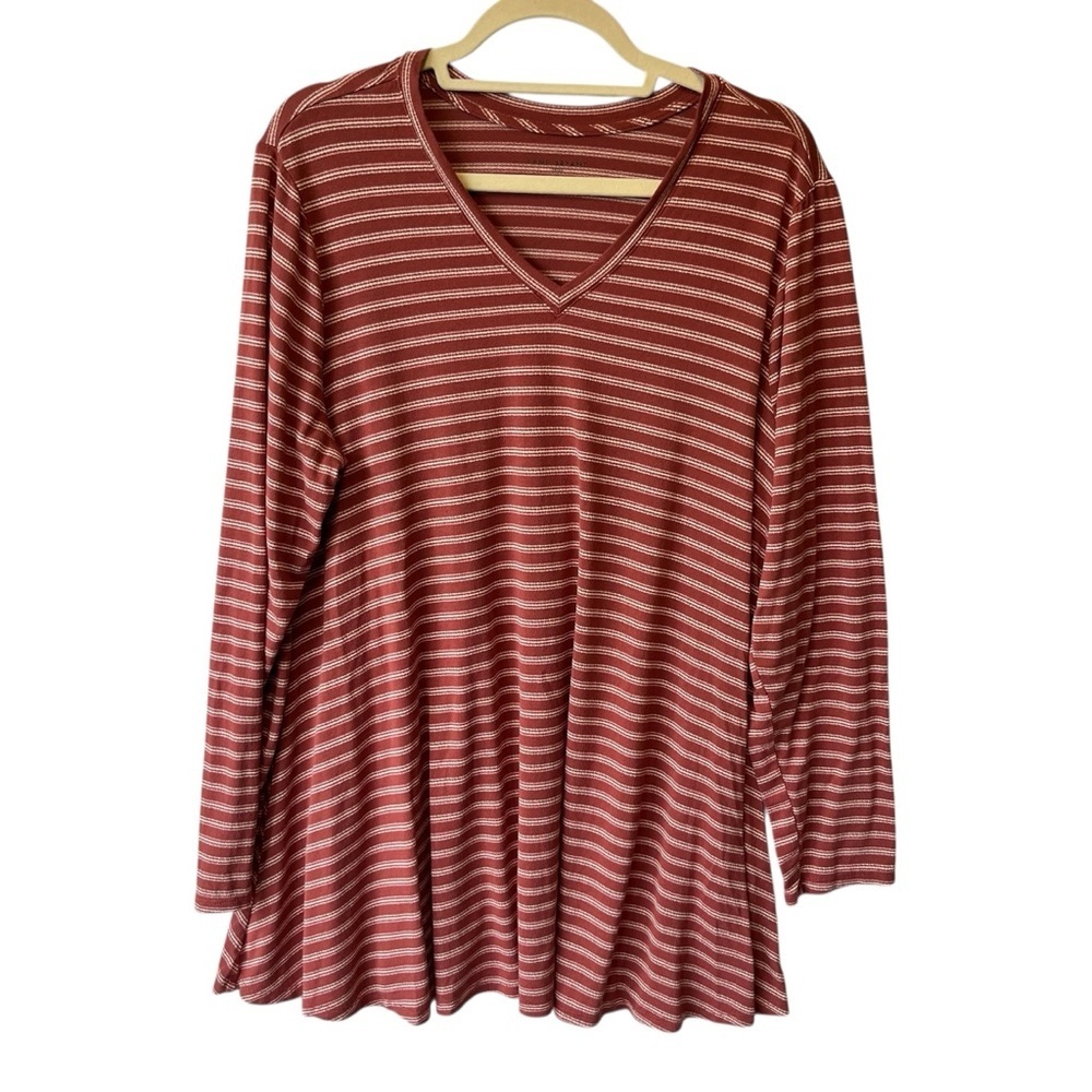 Lane Bryant Long tunic swing tee 18 20 V-neck Red striped Long sleeve Womens top